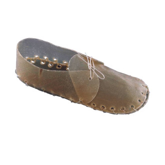 Nobby Snack Dog Chews Dental Shoes Лакомства для чистки зубов собак Жевательные Ботиночки (98 г 20,5 см)