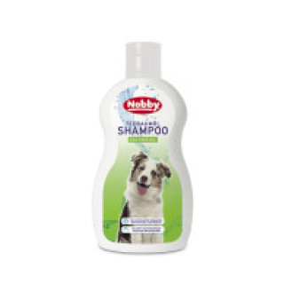Nobby Shampoo Tea Tree Oil Успокаивающий шампунь с репеллентным действием для собак с раздраженным зудом кожей (300 мл)