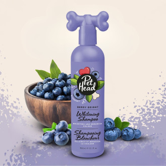 Pet Head Berry Bright Whitening Shampoo Отбеливающий шампунь для белых собак с ароматом черники